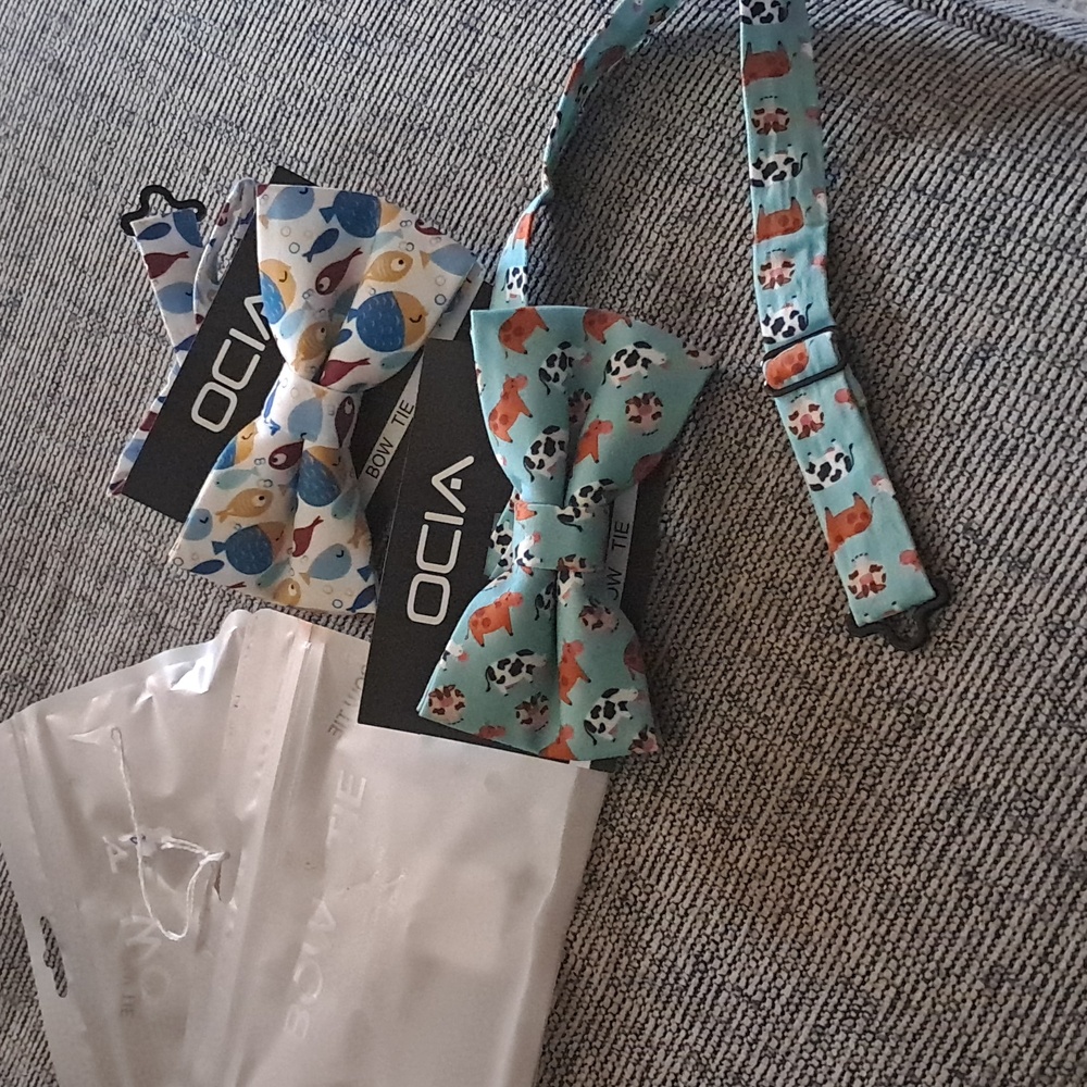 2 OCIA Bowtie Bundle NWT